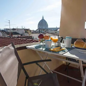 Apartamento A Refuge With A Terrace Overlooking The Duomo, Florencia